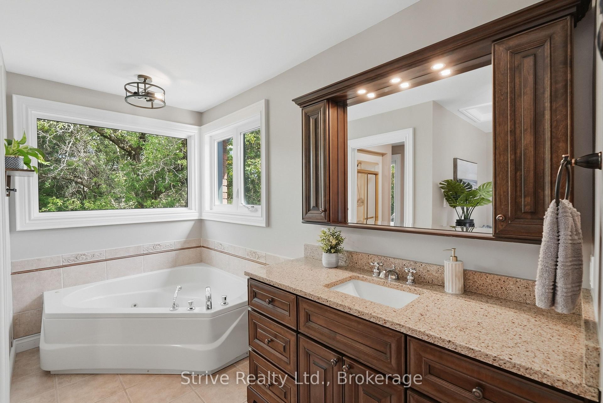 Photo 31 of 1068 Telecom Road, Kawartha Lakes, Manvers — HOMEH