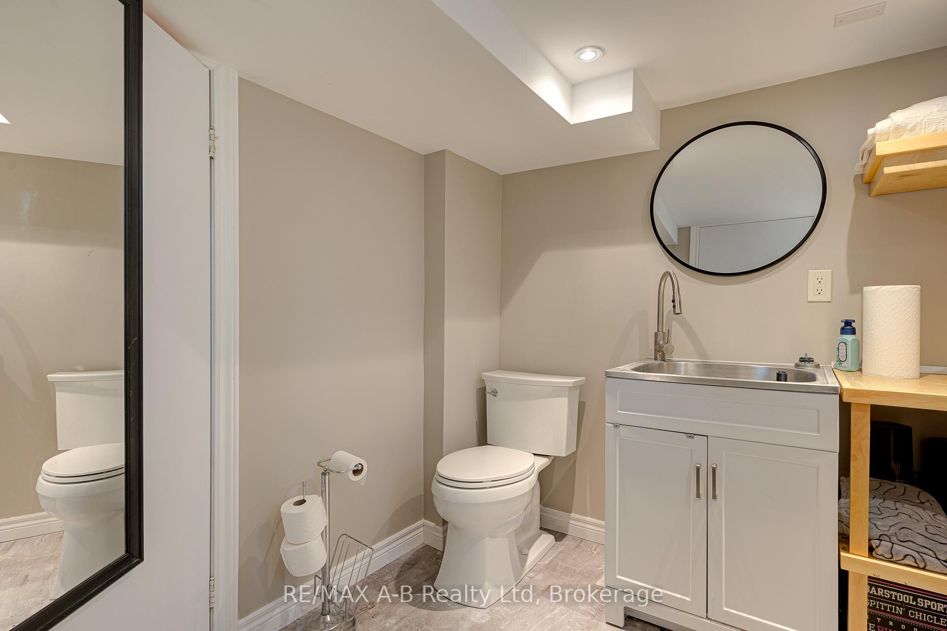 Photo 40 of 77 Blanshard Street, West Perth, Mitchell — HOMEH