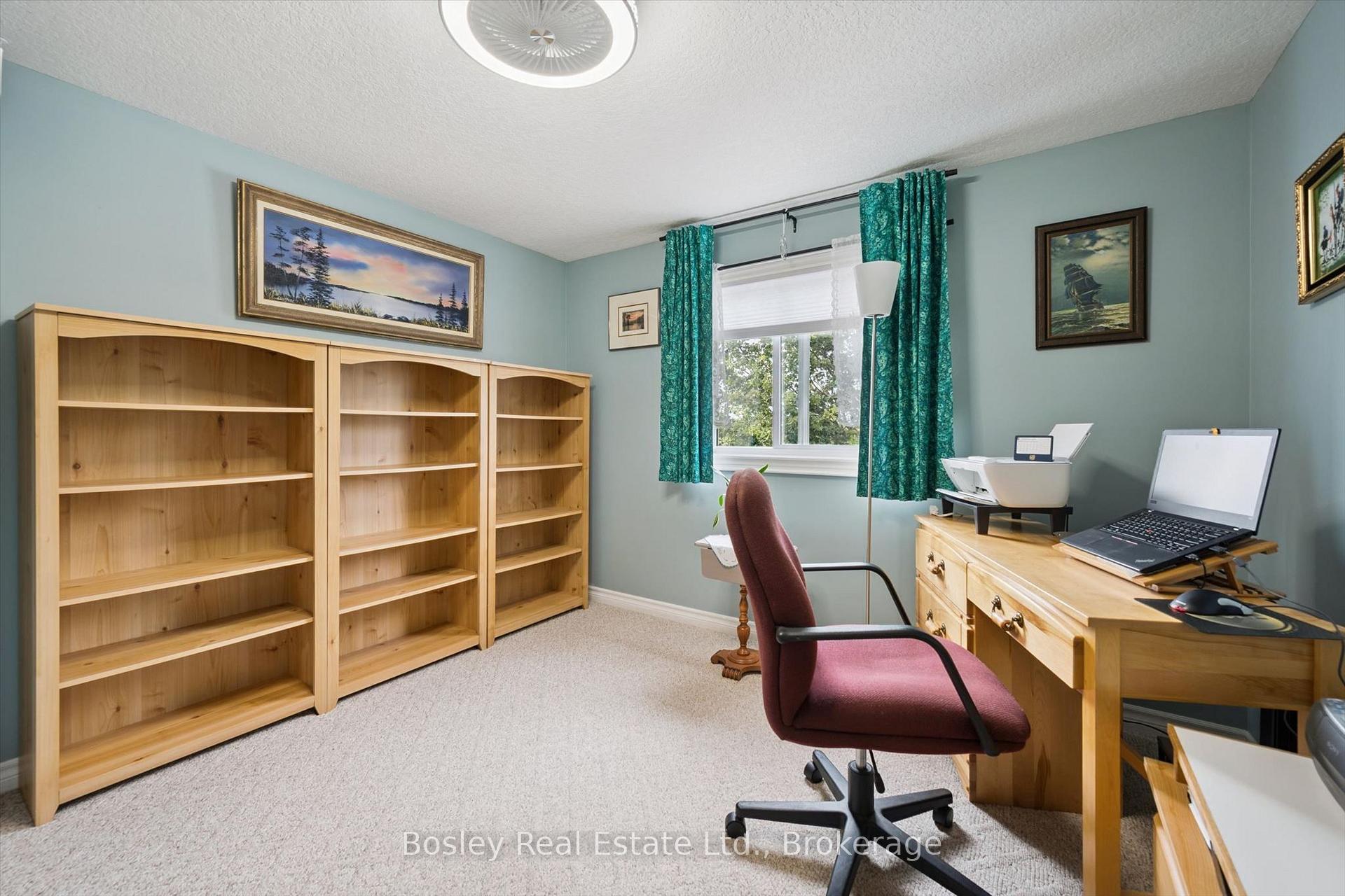 Photo 26 of 292 Millburn Boulevard, Centre Wellington, Fergus — HOMEH