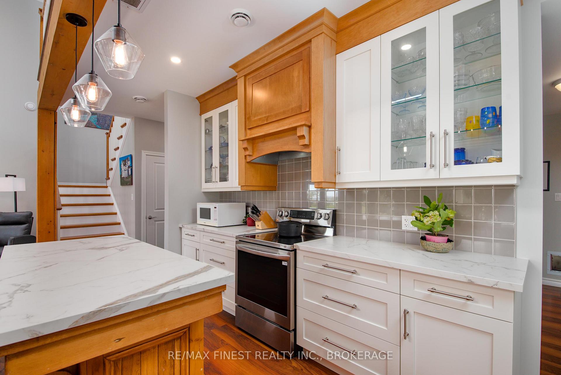 Photo 13 of 3850 South Shore Road, Loyalist, Amherst Island — HOMEH