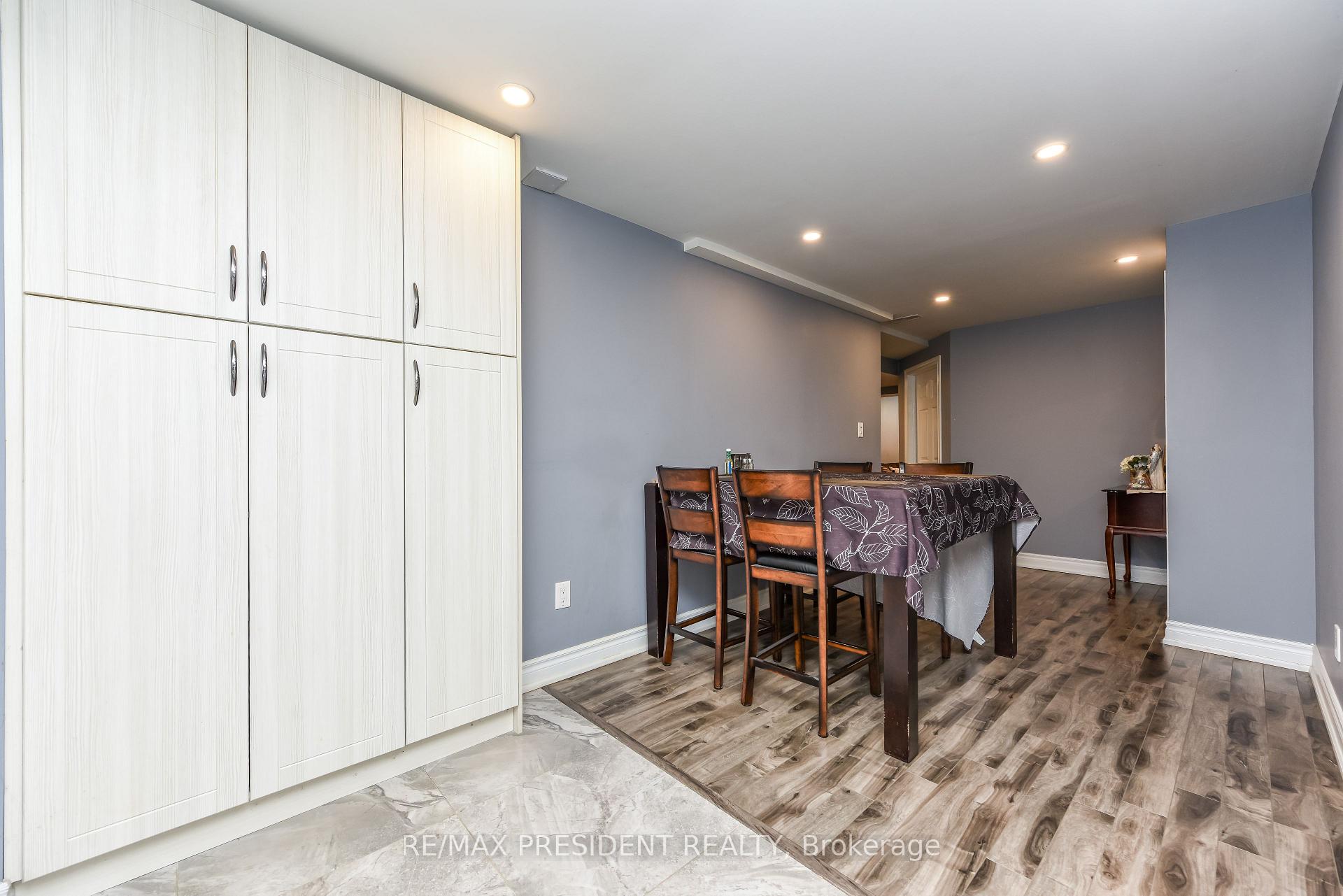 Photo 33 of 19 Jaypeak Road N, Brampton, Toronto Gore Rural Estate — HOMEH