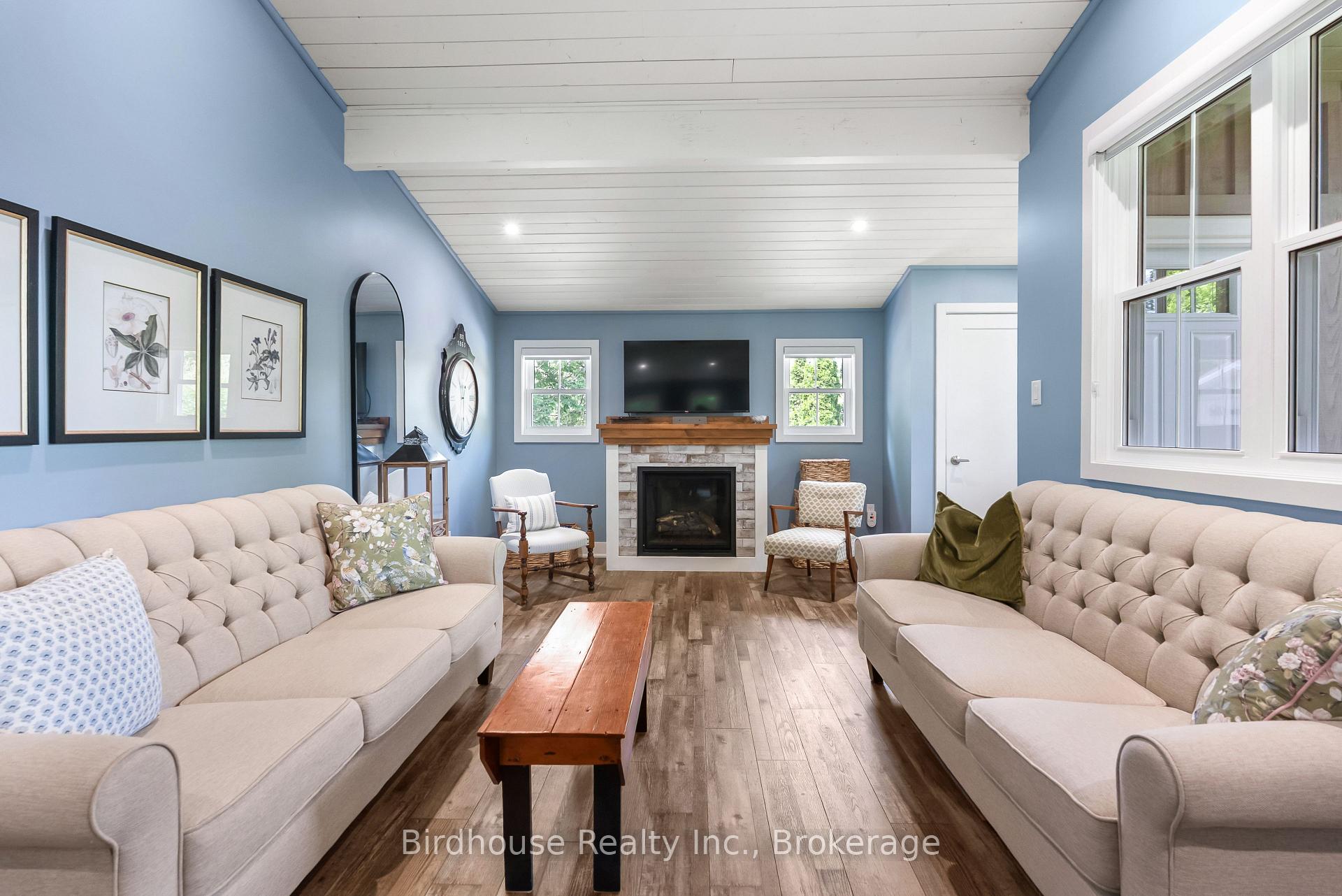 Photo 7 of 29 Goodman Road, Kawartha Lakes, Fenelon Falls — HOMEH
