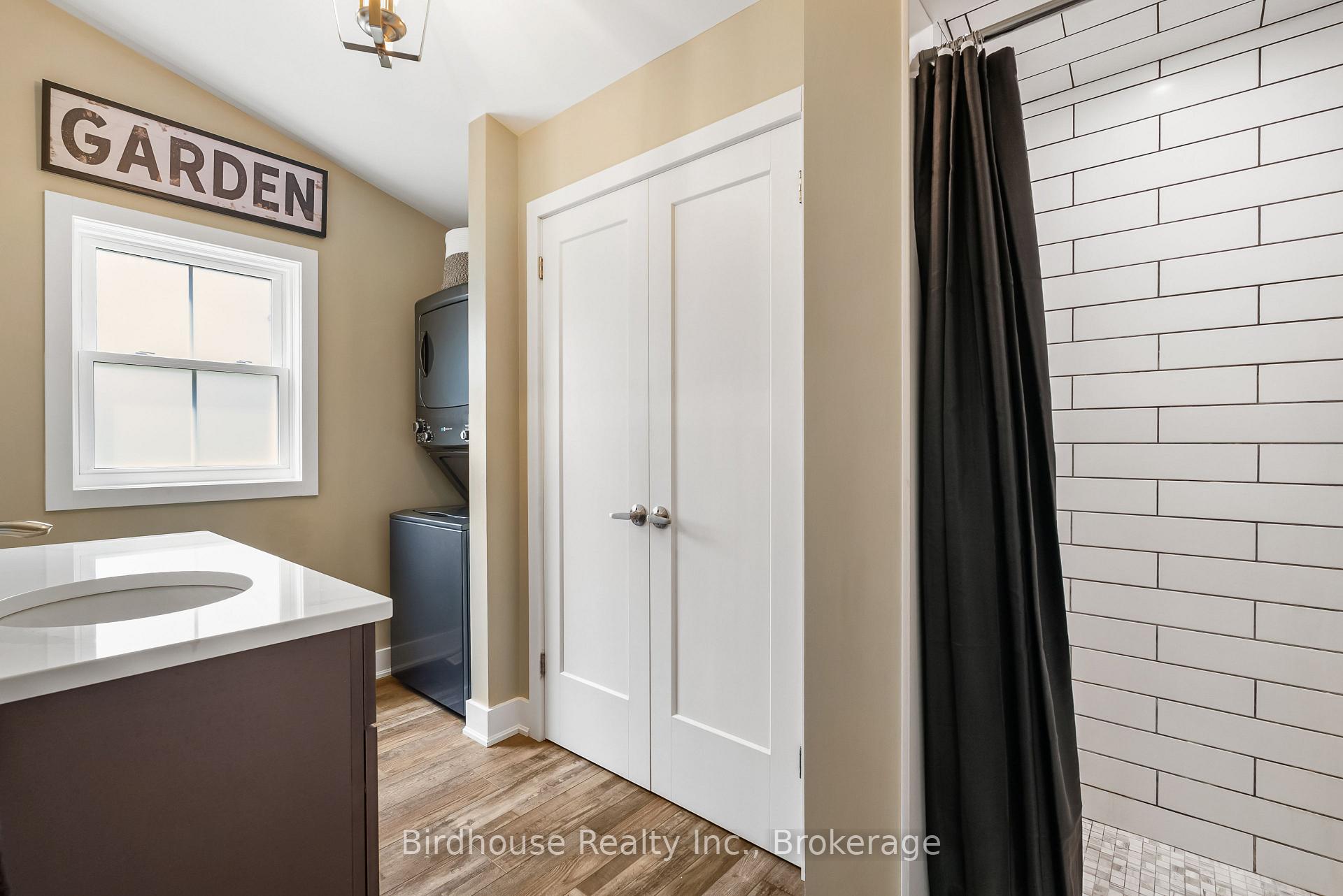 Photo 16 of 29 Goodman Road, Kawartha Lakes, Fenelon Falls — HOMEH