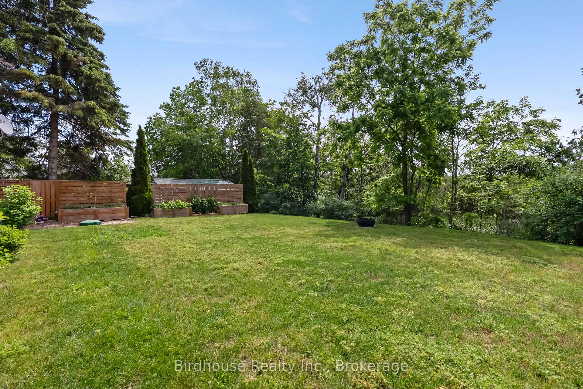 Photo 26 of 29 Goodman Road, Kawartha Lakes, Fenelon Falls — HOMEH