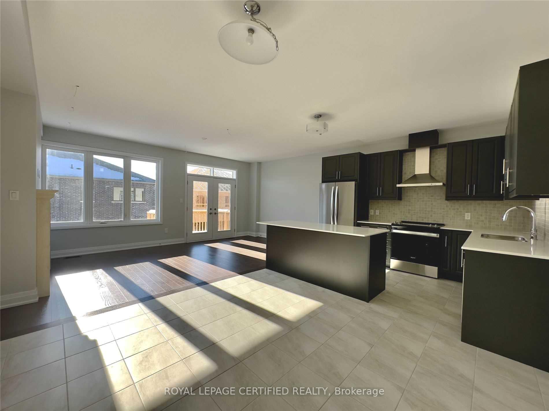 Photo 8 of 30 Periwinkle Road, Springwater, Midhurst — HOMEH