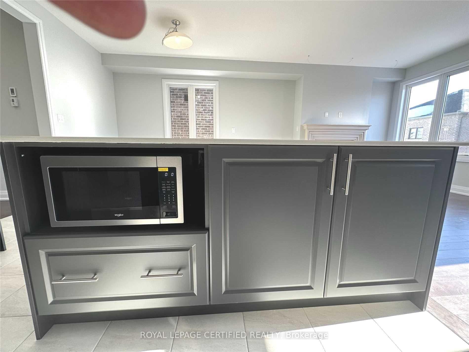 Photo 12 of 30 Periwinkle Road, Springwater, Midhurst — HOMEH