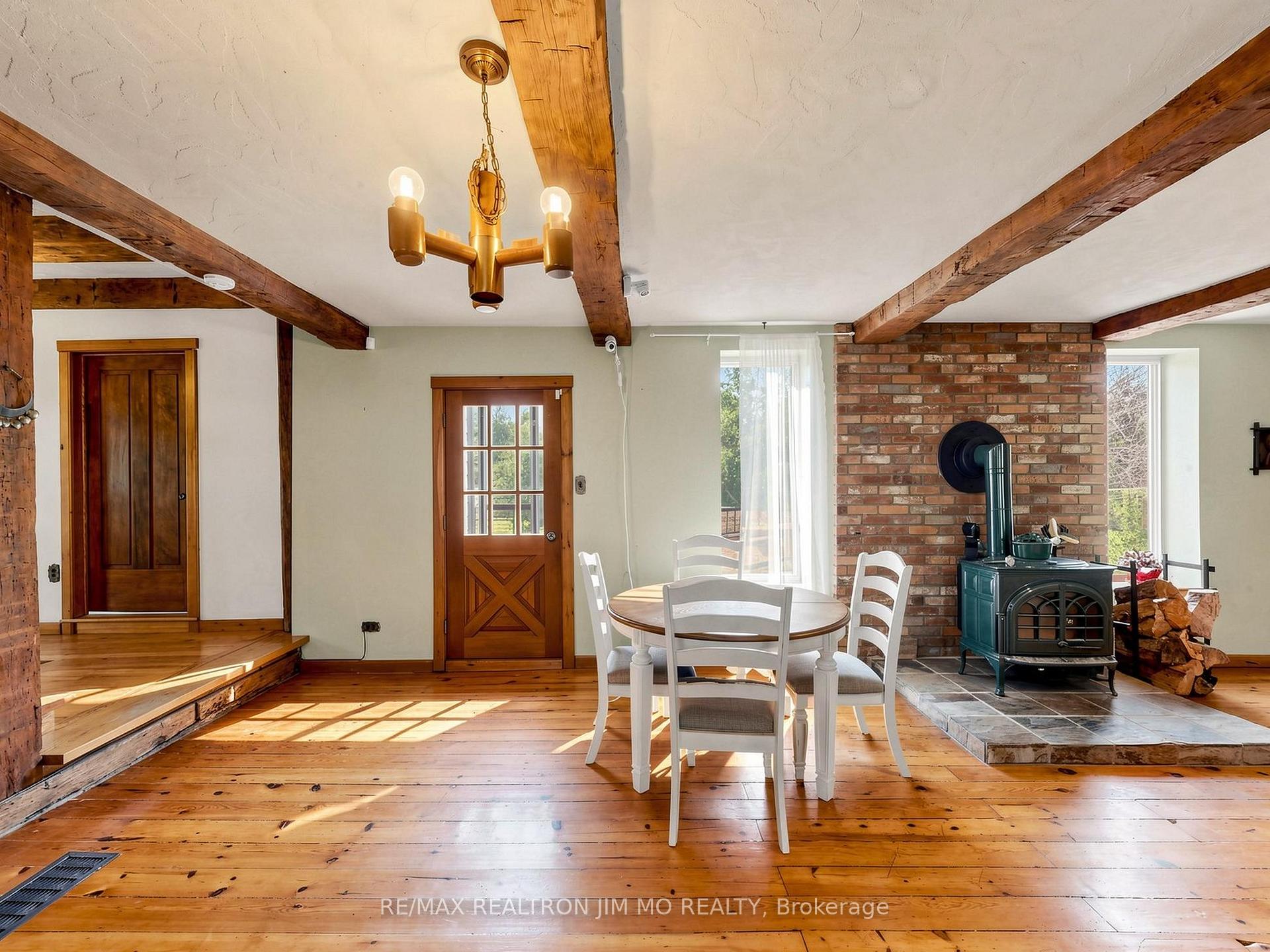 Photo 13 of 660 Fourth Line, Otonabee-South Monaghan — HOMEH