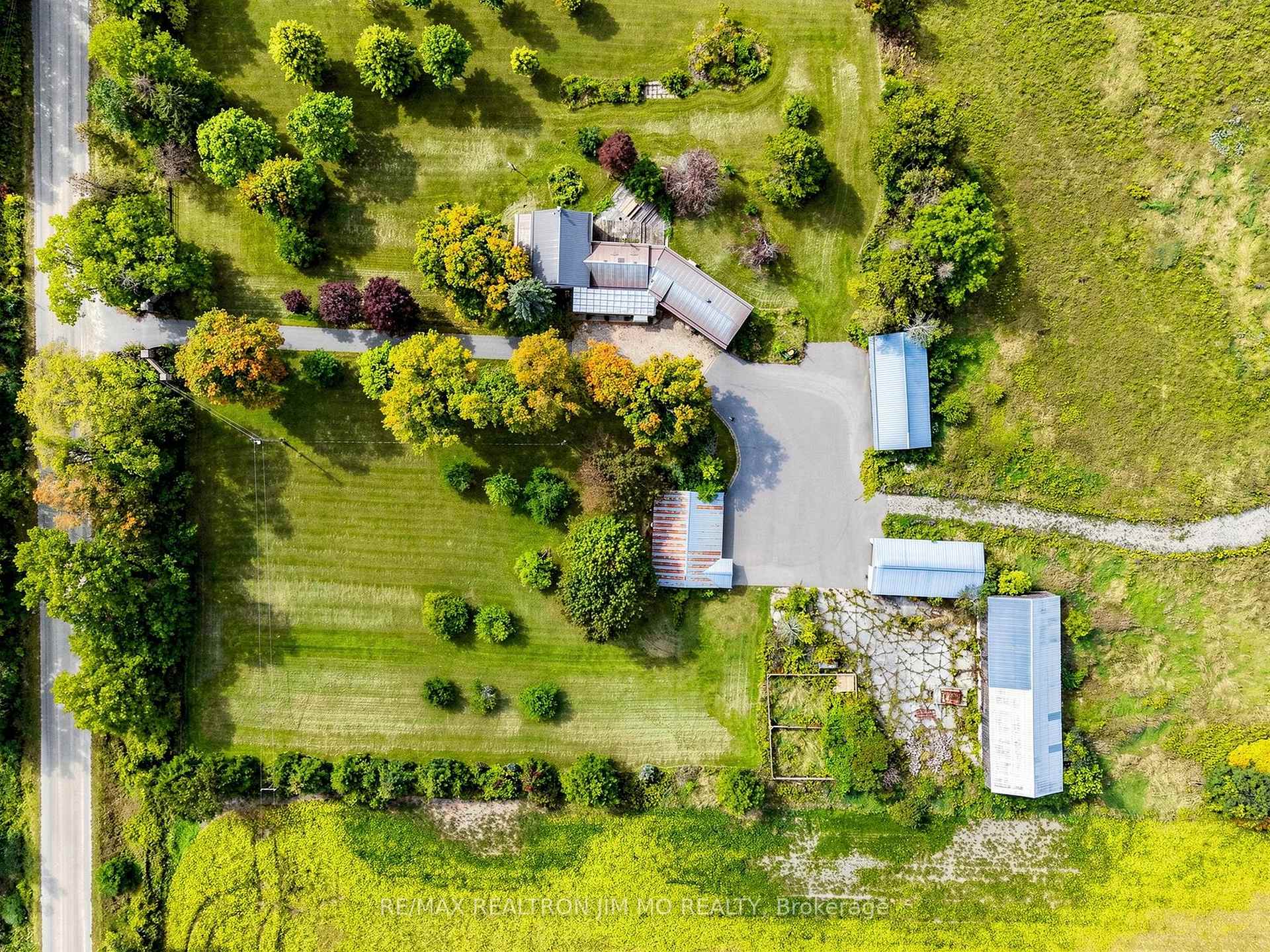 Photo 40 of 660 Fourth Line, Otonabee-South Monaghan — HOMEH