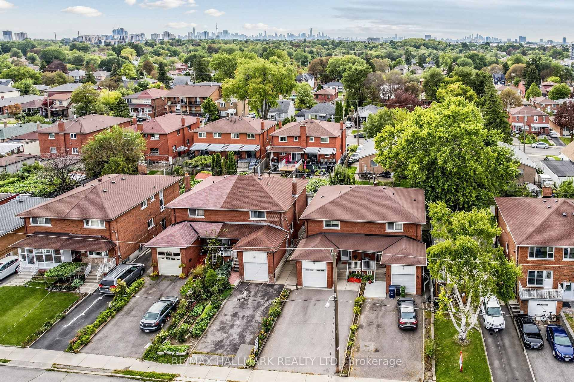 Photo 43 of 96B Laurel Avenue, Scarborough, Kennedy Park — HOMEH