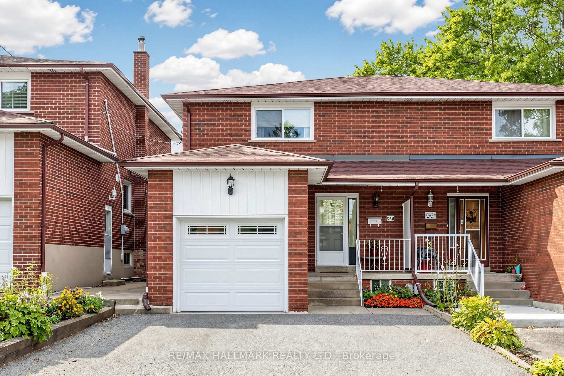 Photo 47 of 96B Laurel Avenue, Scarborough, Kennedy Park — HOMEH