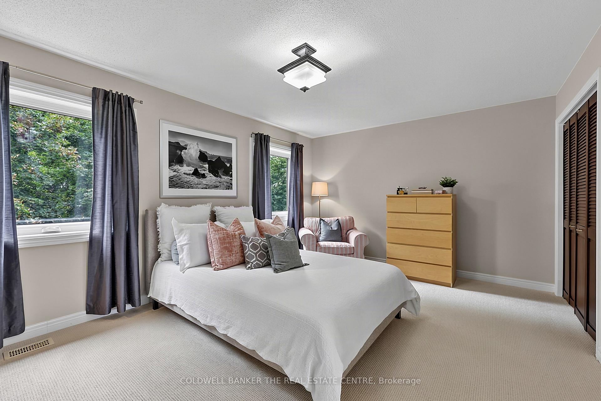 Photo 28 of 37 Rainbow Court, Georgina, Keswick South — HOMEH