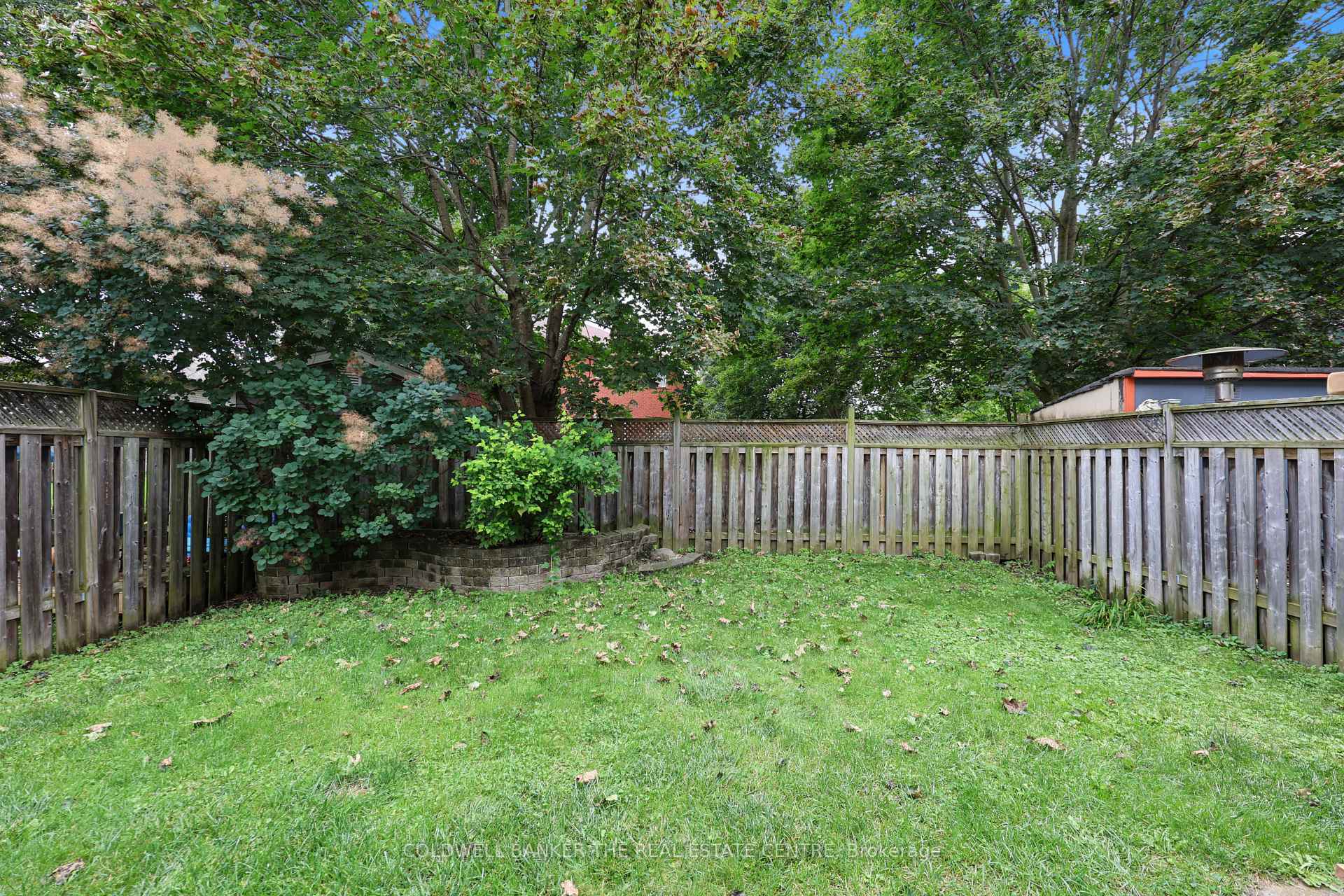 Photo 34 of 37 Rainbow Court, Georgina, Keswick South — HOMEH