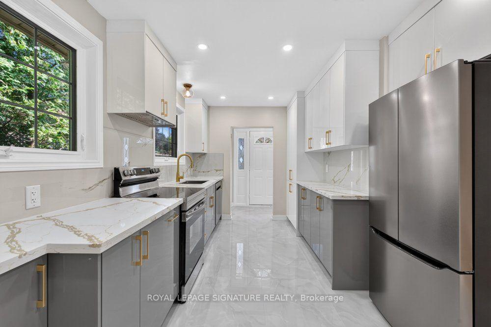 Photo 15 of 16 Earswick Drive, Scarborough, Guildwood — HOMEH