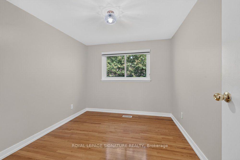 Photo 25 of 16 Earswick Drive, Scarborough, Guildwood — HOMEH