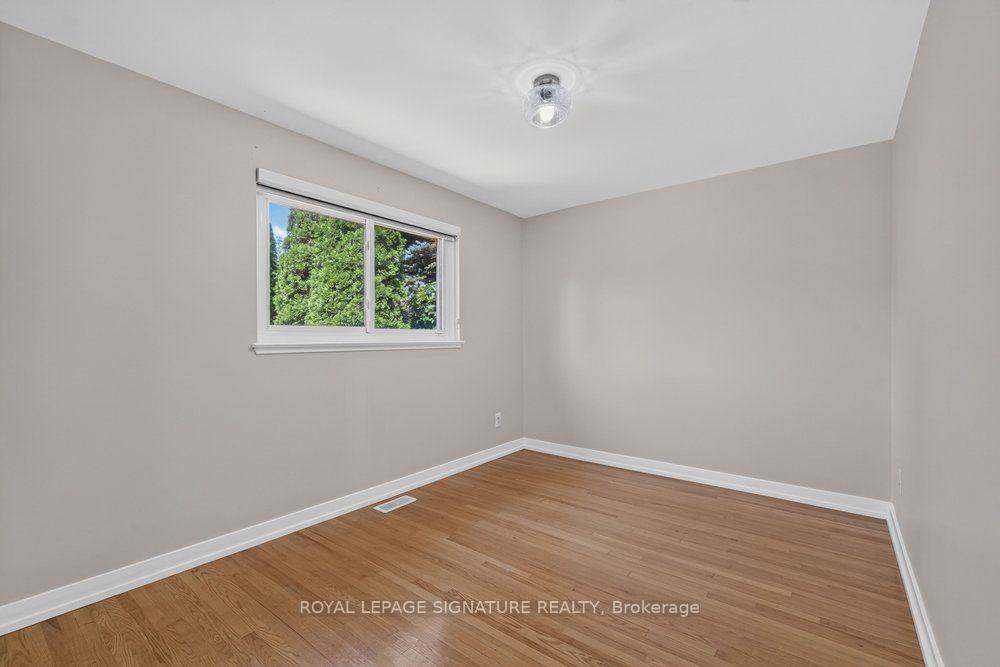 Photo 28 of 16 Earswick Drive, Scarborough, Guildwood — HOMEH