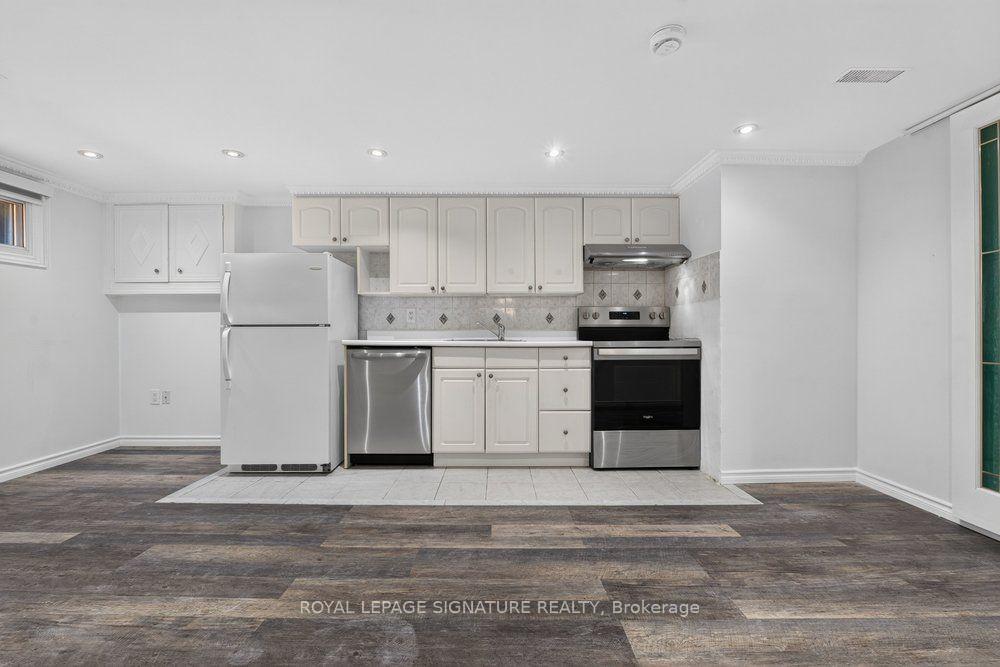 Photo 32 of 16 Earswick Drive, Scarborough, Guildwood — HOMEH