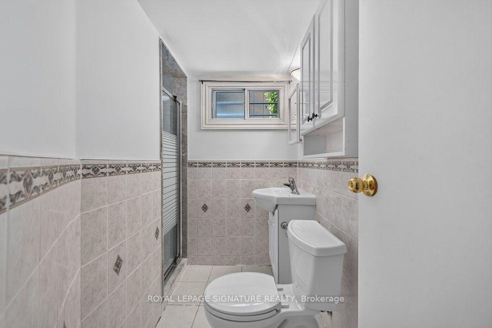 Photo 37 of 16 Earswick Drive, Scarborough, Guildwood — HOMEH