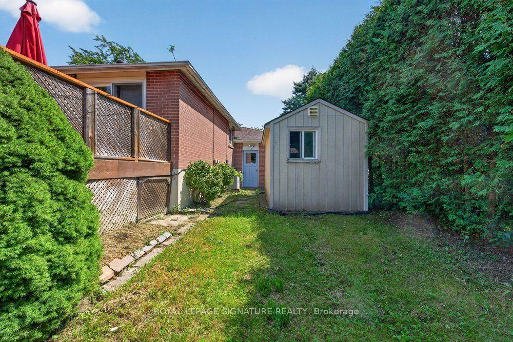 Photo 48 of 16 Earswick Drive, Scarborough, Guildwood — HOMEH