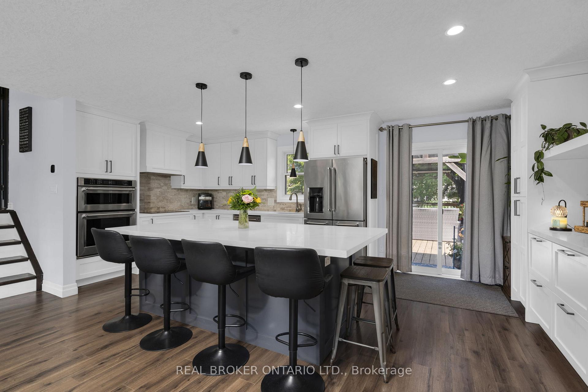 Photo 5 of 213 Centre Street, Essa, Angus — HOMEH