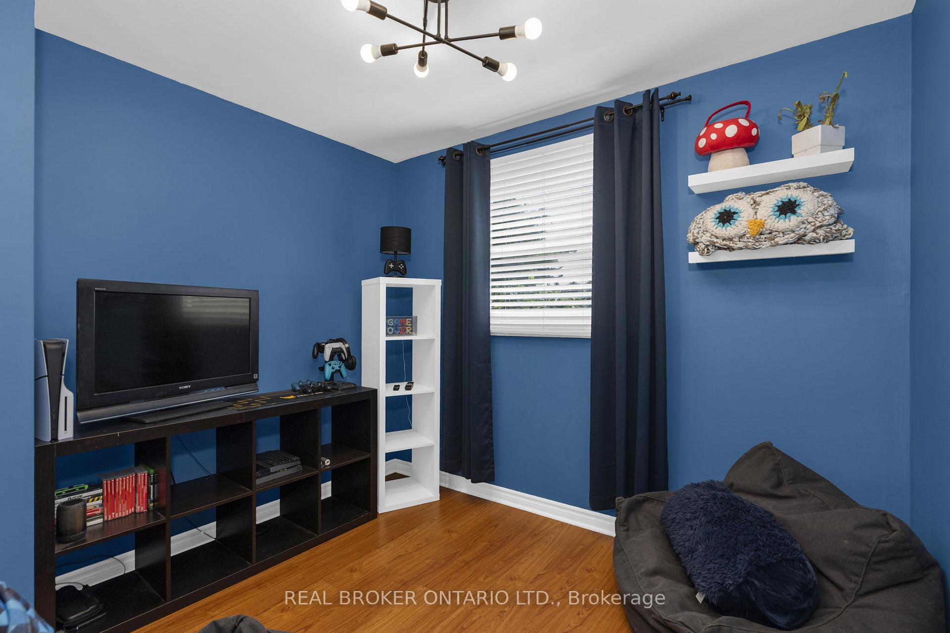 Photo 15 of 213 Centre Street, Essa, Angus — HOMEH