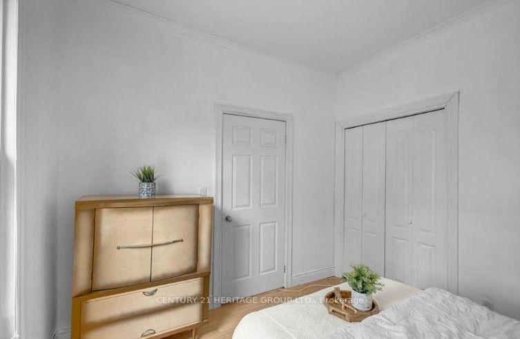 Photo 17 of 16 Ruth Street, Brantford, Eagle Place — HOMEH