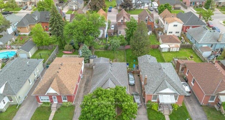 Photo 28 of 16 Ruth Street, Brantford, Eagle Place — HOMEH
