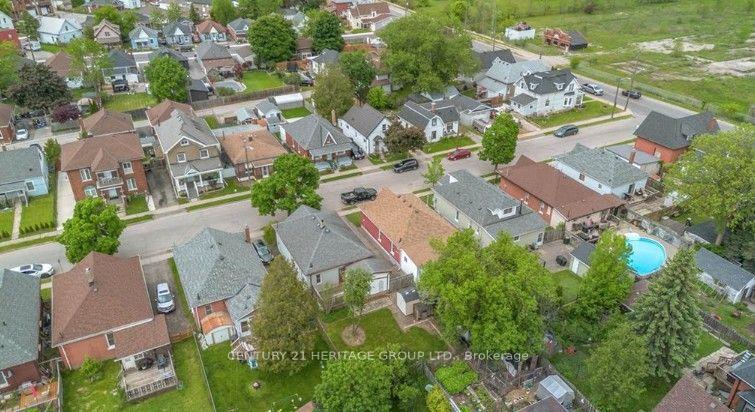 Photo 35 of 16 Ruth Street, Brantford, Eagle Place — HOMEH