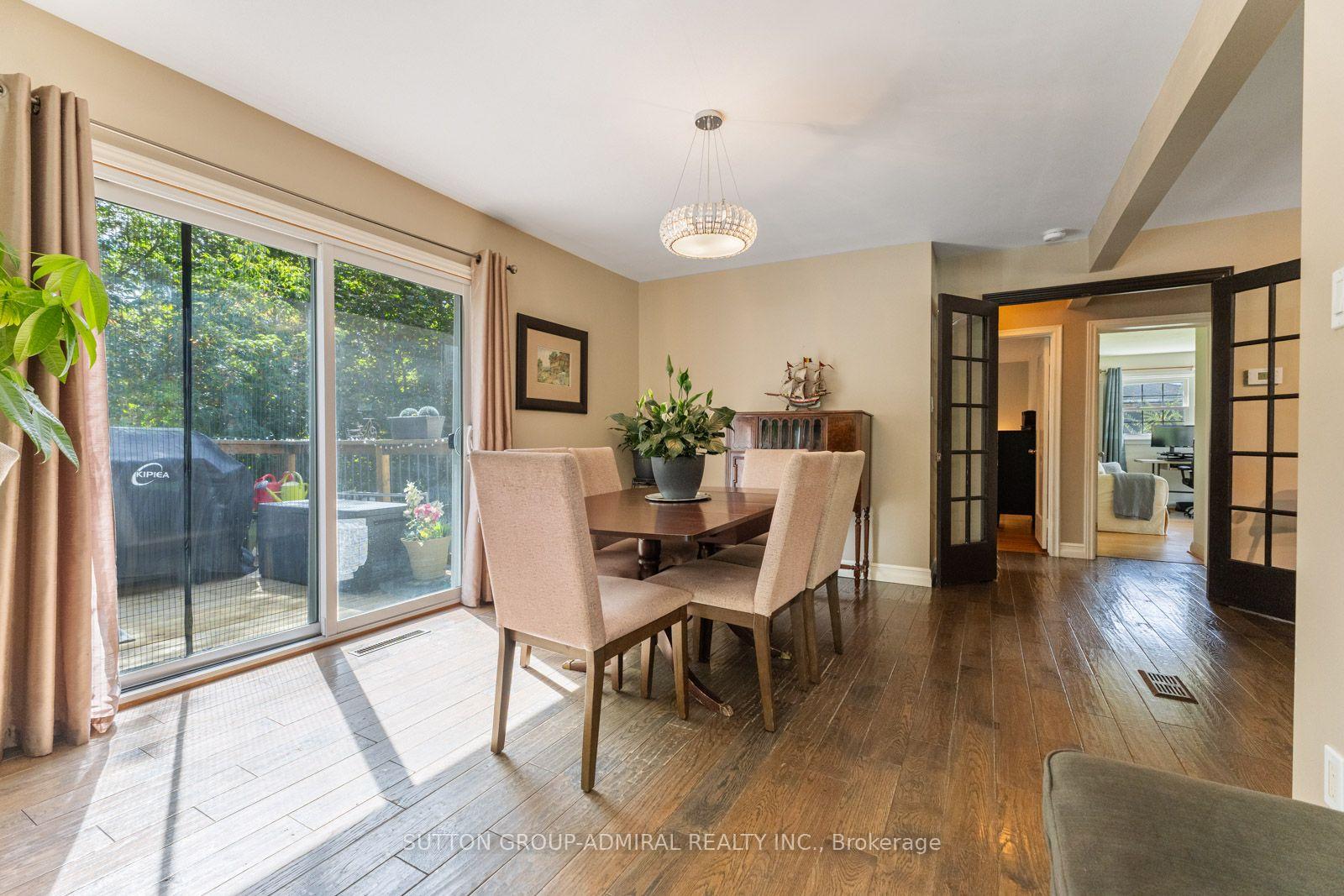 Photo 15 of 788 Allan Avenue, Newmarket, Gorham-College Manor — HOMEH