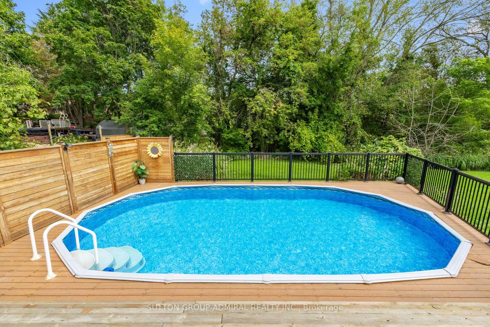 Photo 38 of 788 Allan Avenue, Newmarket, Gorham-College Manor — HOMEH