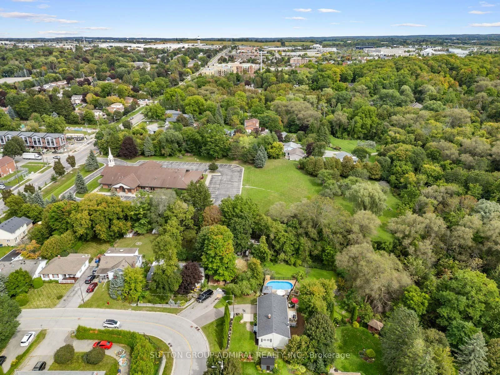 Photo 53 of 788 Allan Avenue, Newmarket, Gorham-College Manor — HOMEH