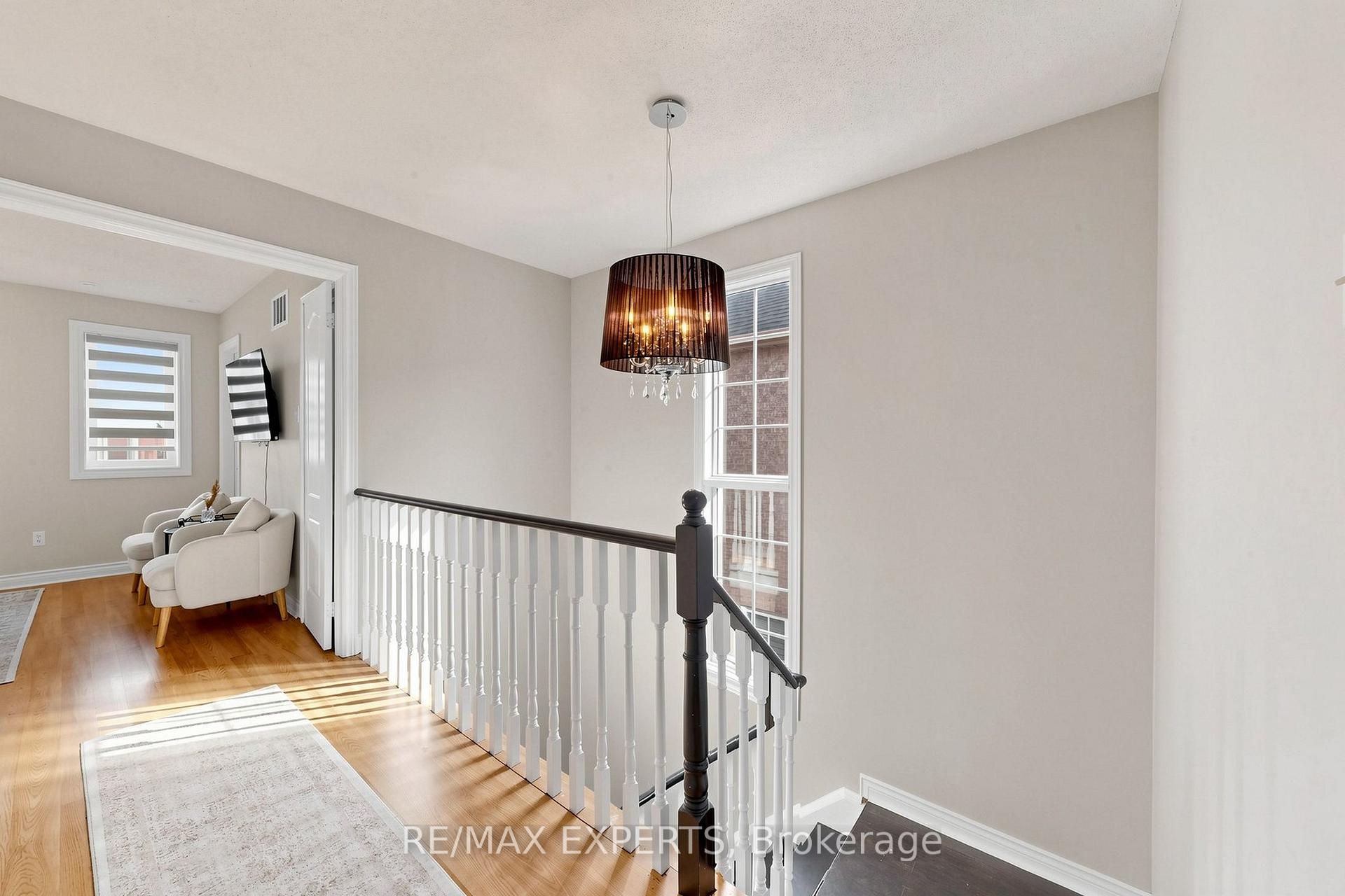 Photo 36 of 40 Waterbury Street, Caledon, Bolton East — HOMEH
