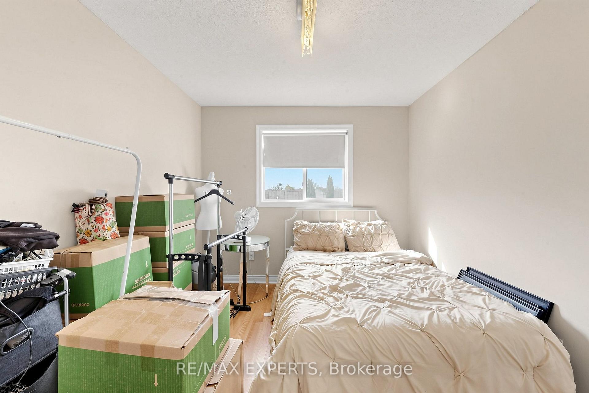 Photo 56 of 40 Waterbury Street, Caledon, Bolton East — HOMEH