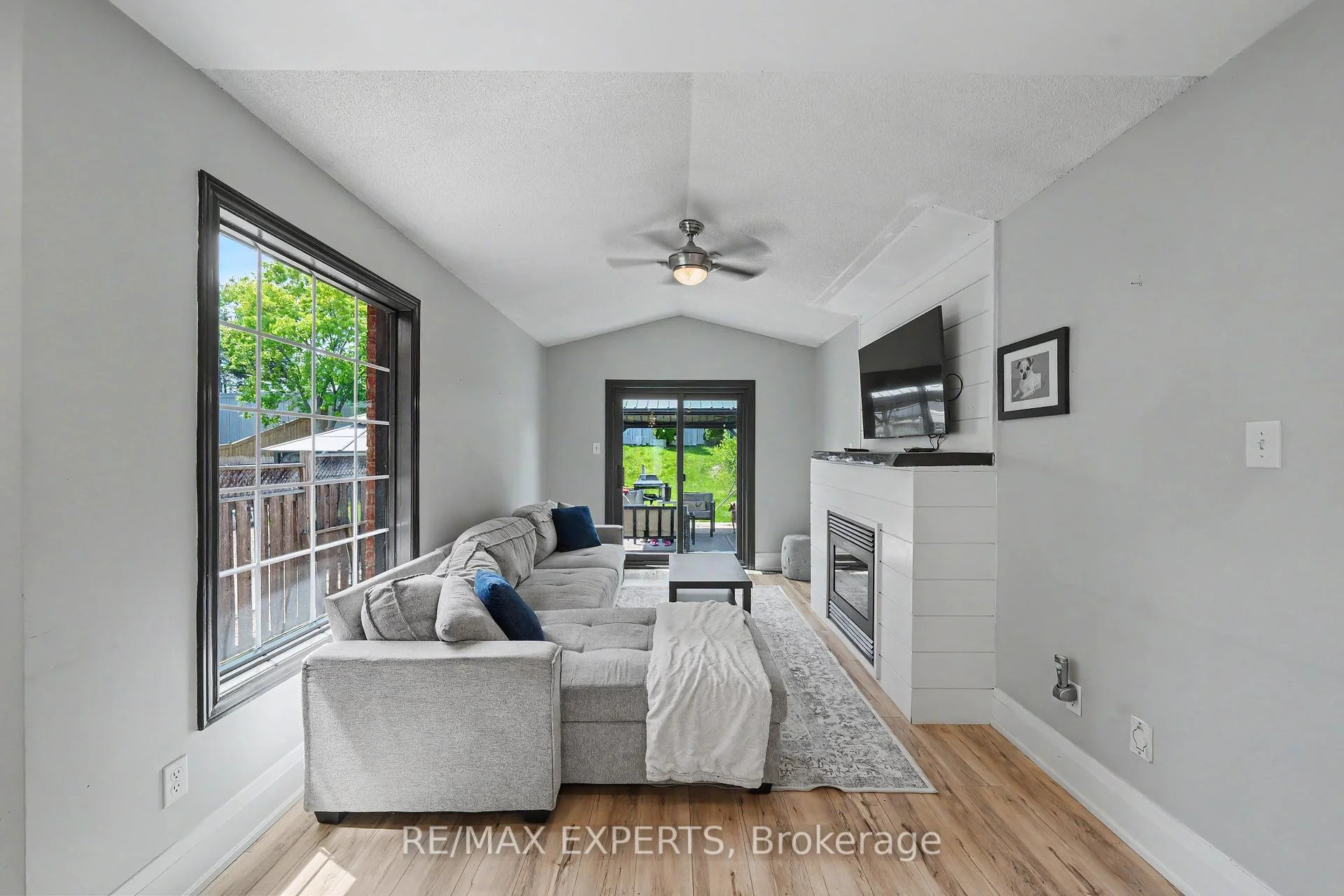 Photo 17 of 40 Waterbury Street, Caledon, Bolton East — HOMEH