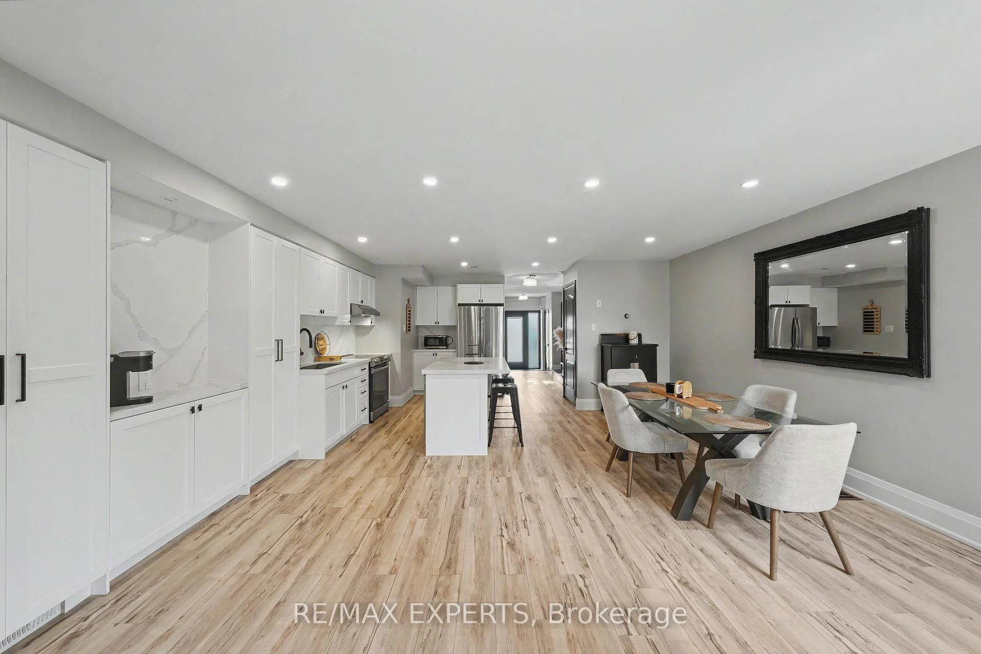 Photo 27 of 40 Waterbury Street, Caledon, Bolton East — HOMEH