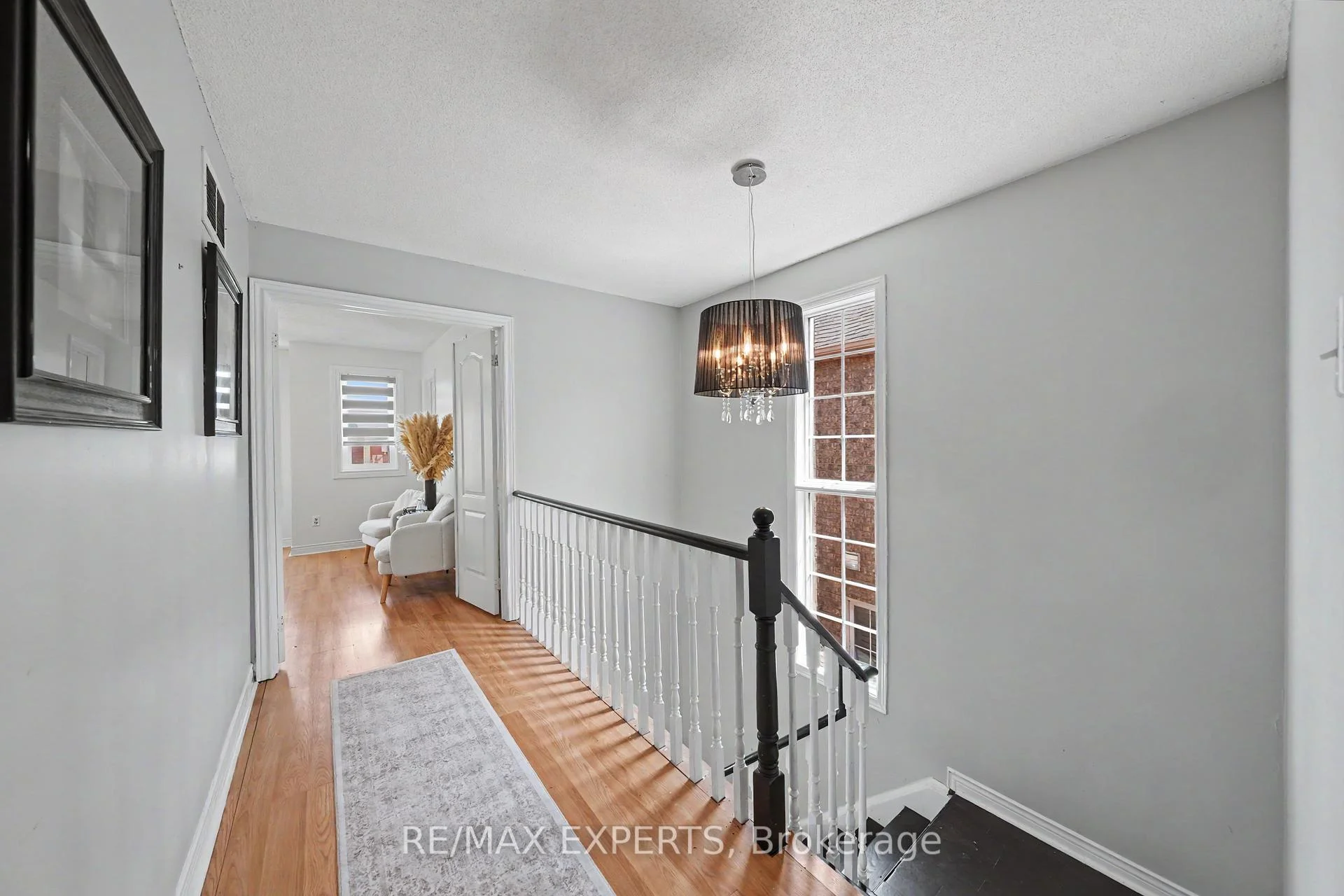 Photo 31 of 40 Waterbury Street, Caledon, Bolton East — HOMEH
