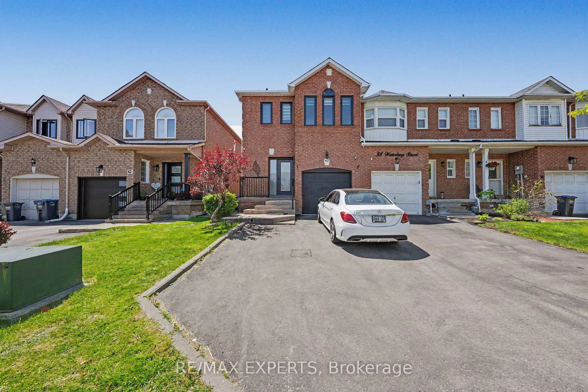 Photo 74 of 40 Waterbury Street, Caledon, Bolton East — HOMEH