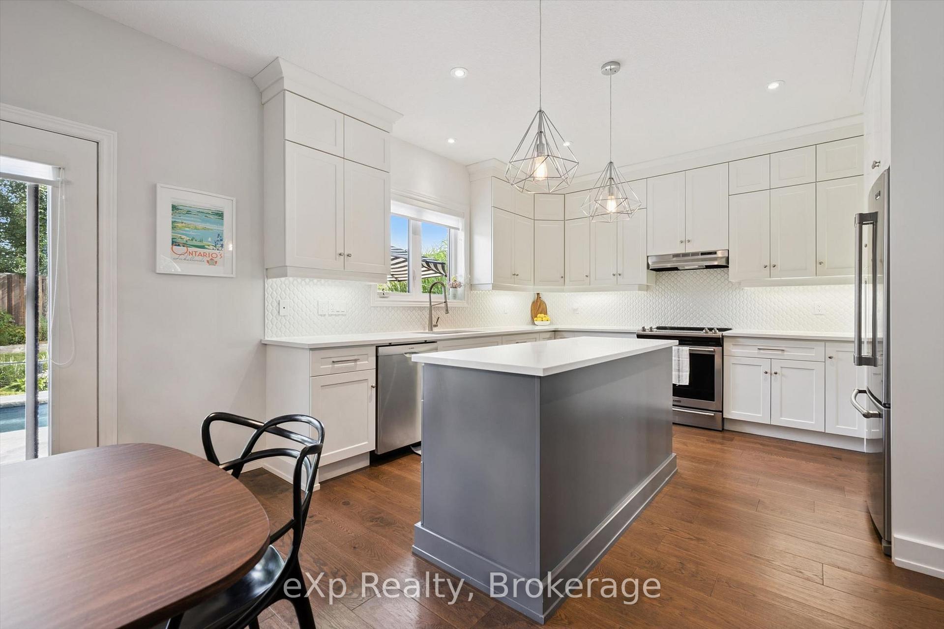 Photo 10 of 110 Marr Drive, Centre Wellington, Elora/Salem — HOMEH