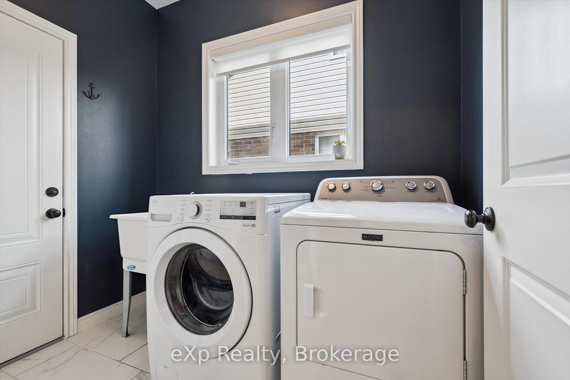Photo 21 of 110 Marr Drive, Centre Wellington, Elora/Salem — HOMEH