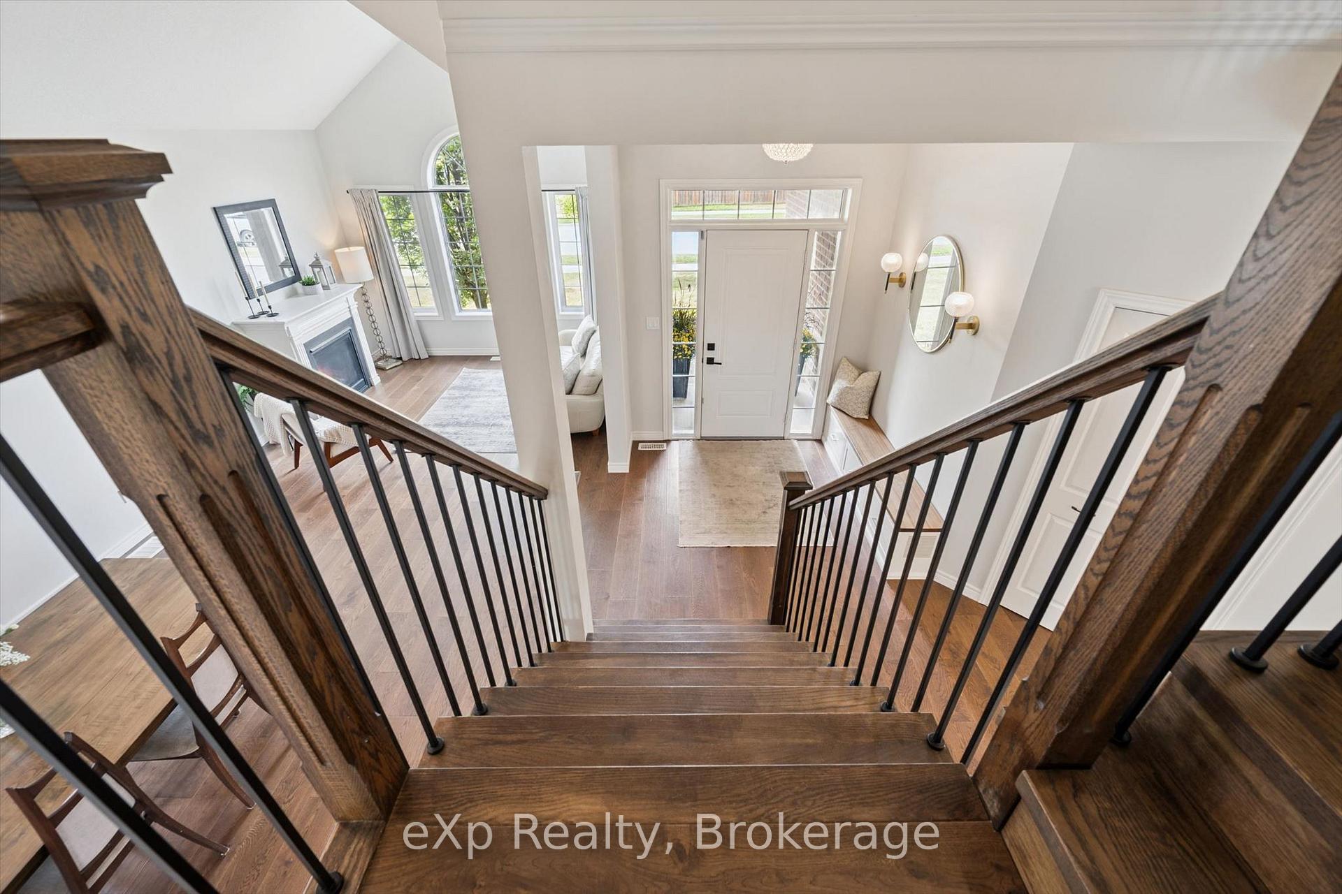 Photo 24 of 110 Marr Drive, Centre Wellington, Elora/Salem — HOMEH