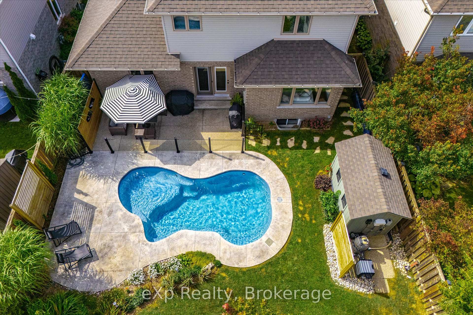 Photo 42 of 110 Marr Drive, Centre Wellington, Elora/Salem — HOMEH