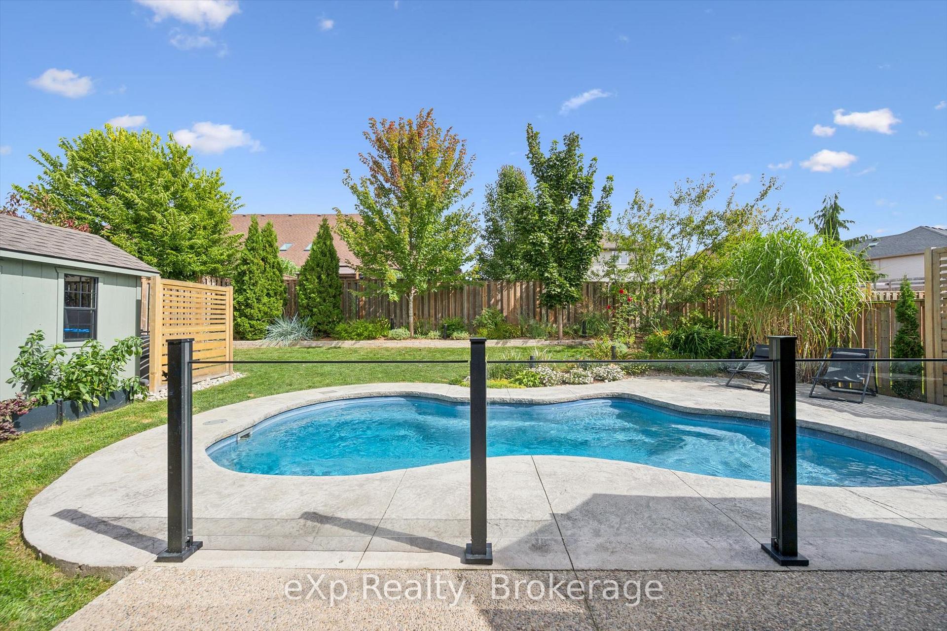 Photo 44 of 110 Marr Drive, Centre Wellington, Elora/Salem — HOMEH