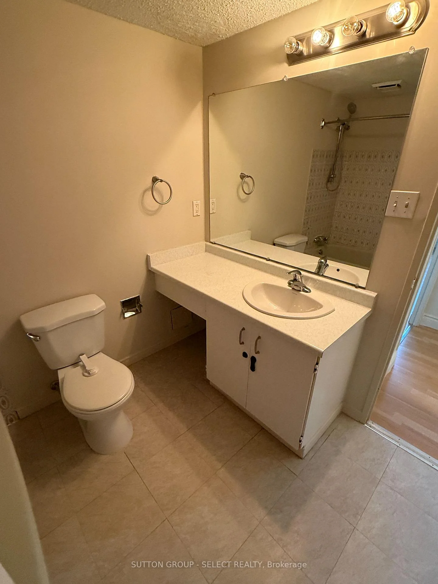 Photo 30 of Unit 203, 80 Breckenridge Drive, Kitchener, Heritage Park - Kitchener — HOMEH