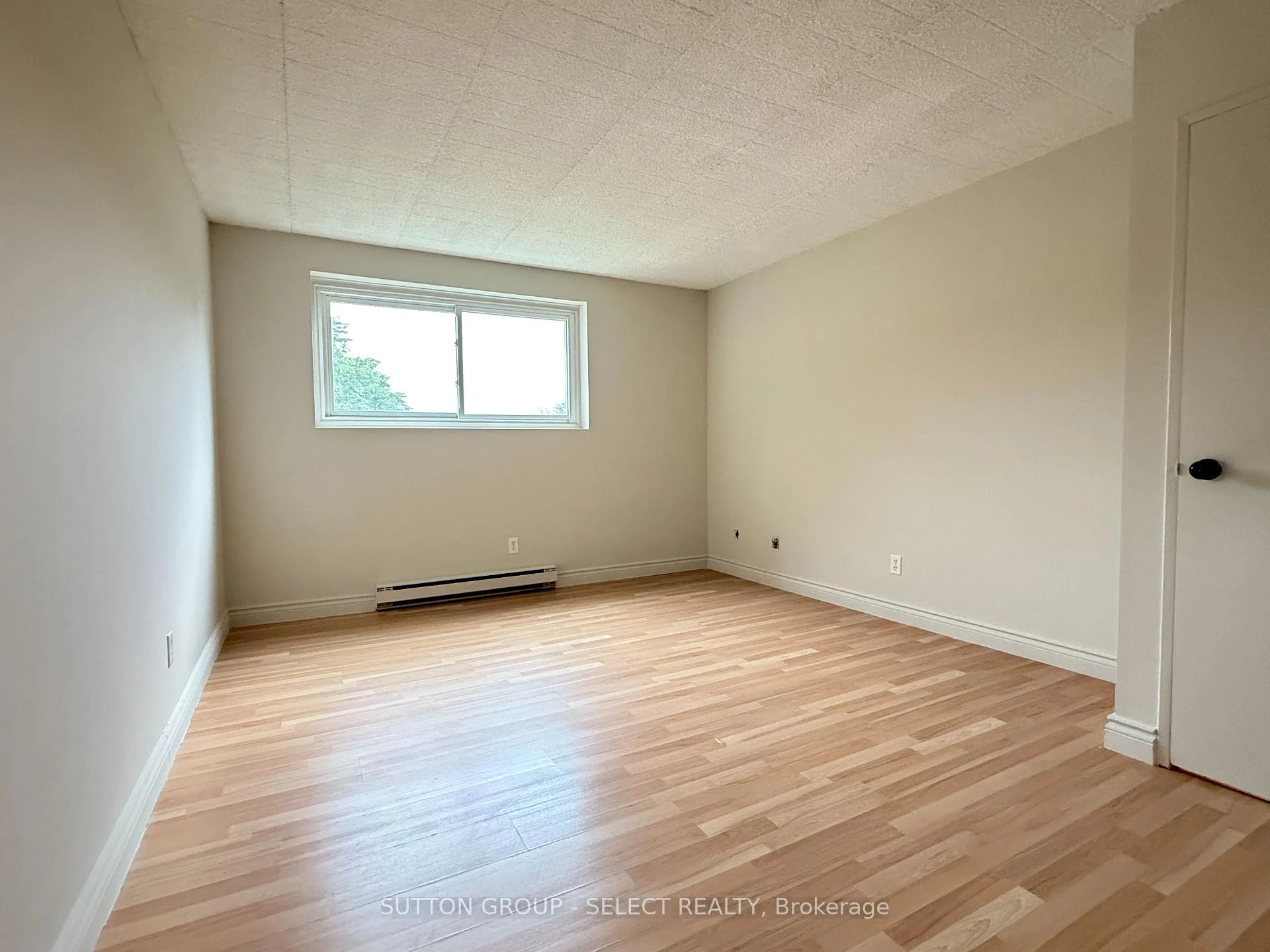 Photo 34 of Unit 203, 80 Breckenridge Drive, Kitchener, Heritage Park - Kitchener — HOMEH