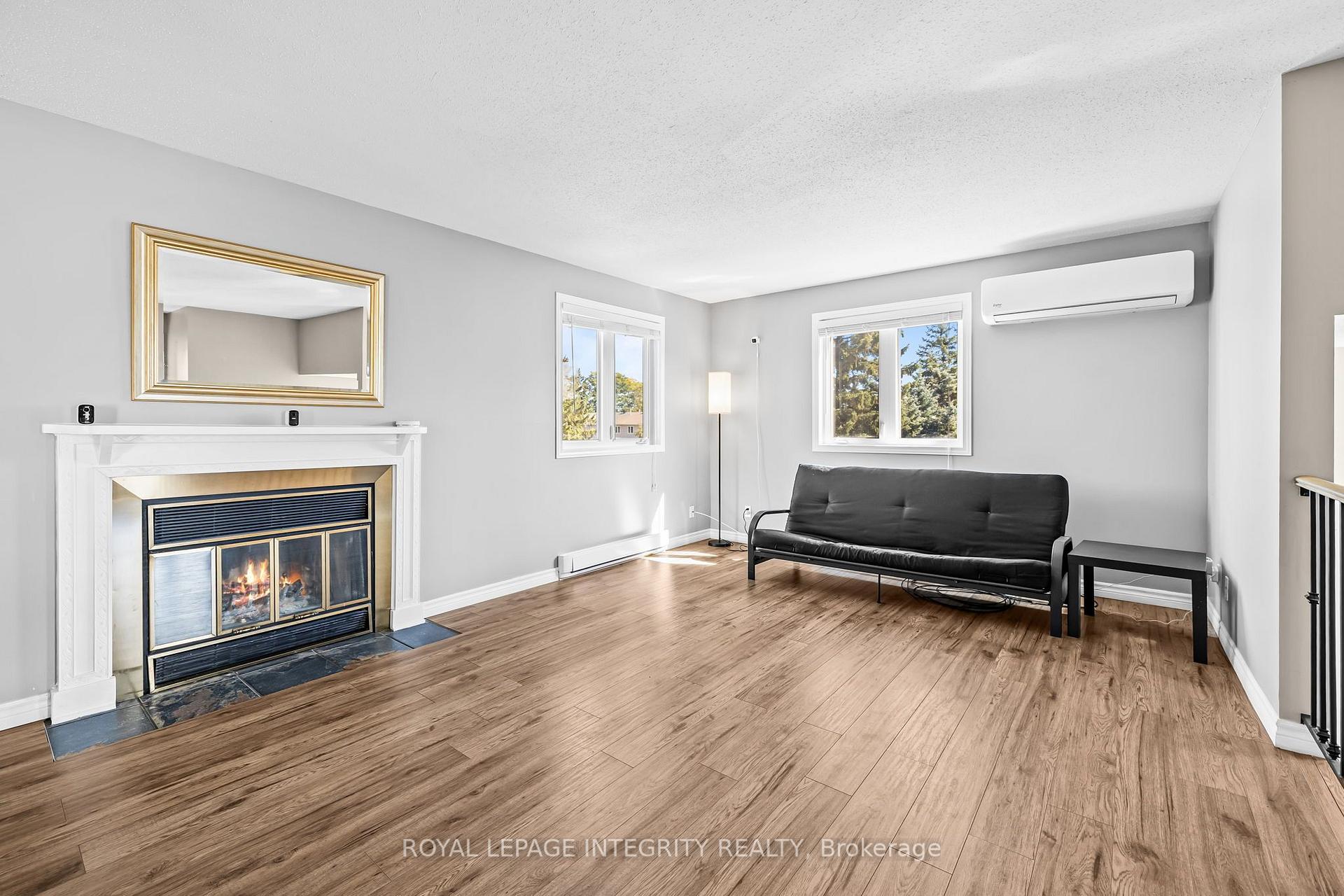 Photo 6 of Unit 5, 10 Castlegreen Private, Ottawa, Hunt Club Park/Greenboro — HOMEH