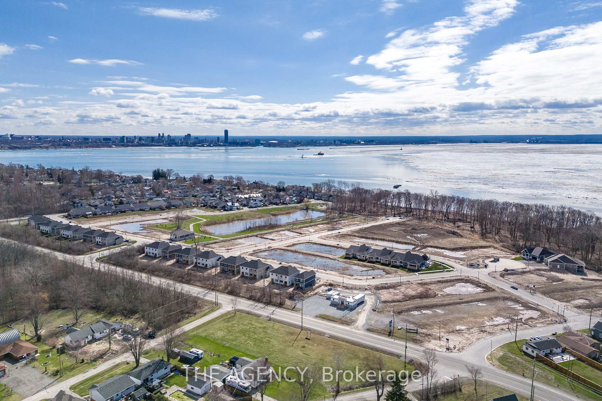Photo 41 of Unit 70F, 574 Seneca Drive, Fort Erie, Lakeshore — HOMEH