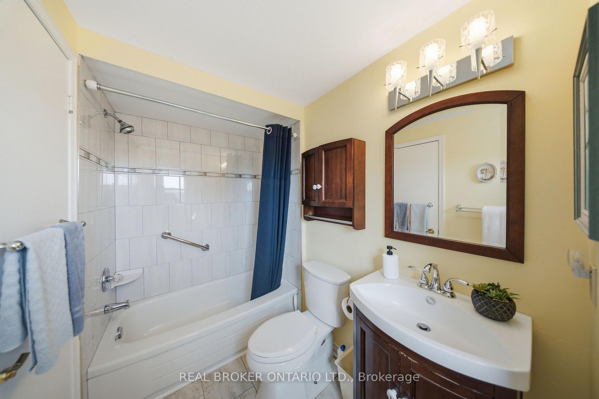 Photo 21 of Unit 21, 21 Adams Court, Uxbridge — HOMEH