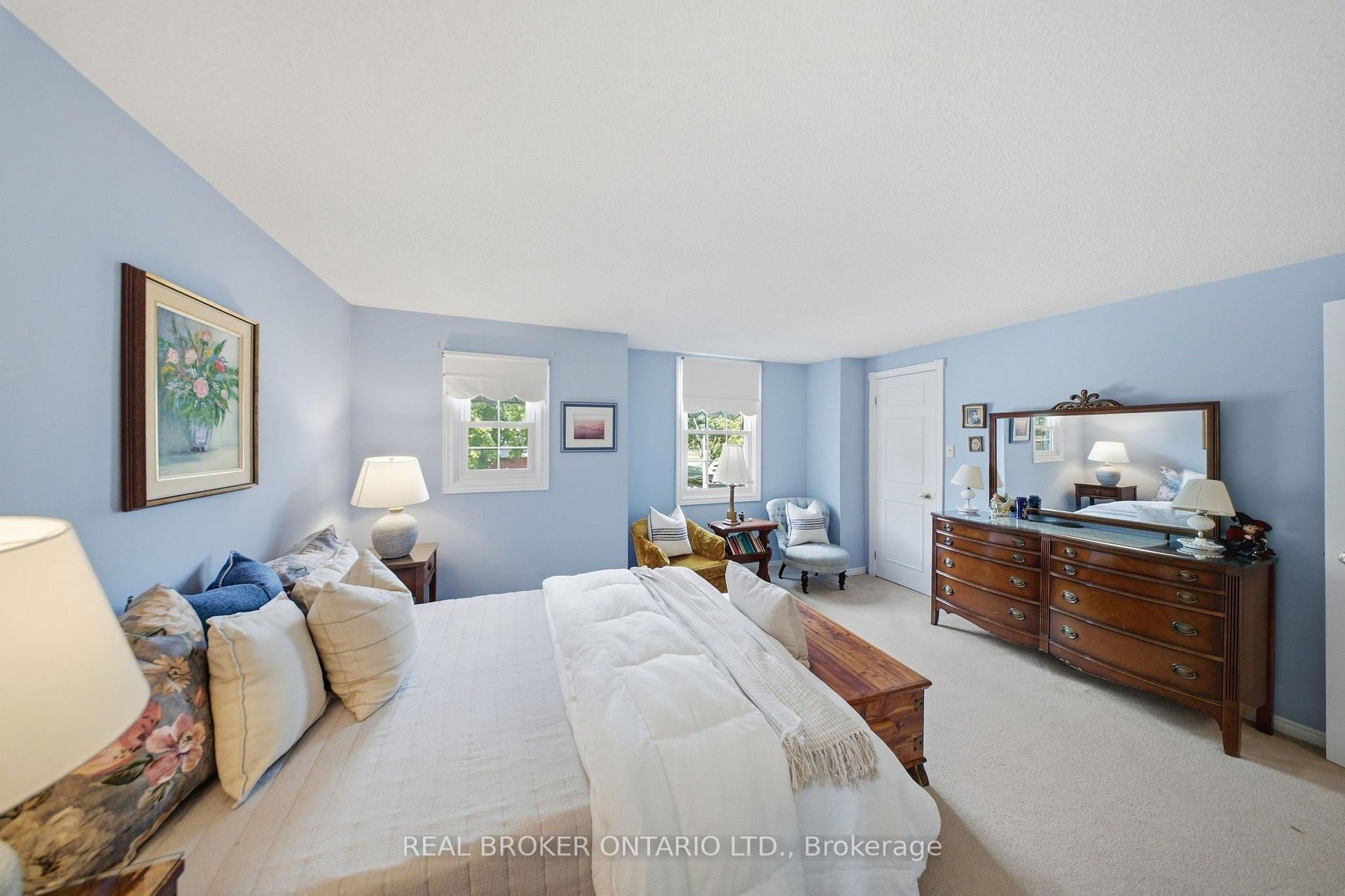 Photo 24 of Unit 21, 21 Adams Court, Uxbridge — HOMEH