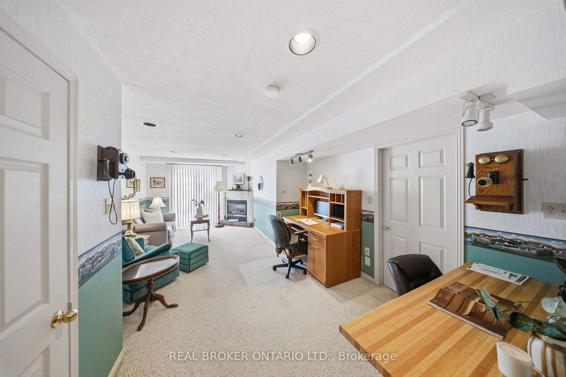 Photo 29 of Unit 21, 21 Adams Court, Uxbridge — HOMEH
