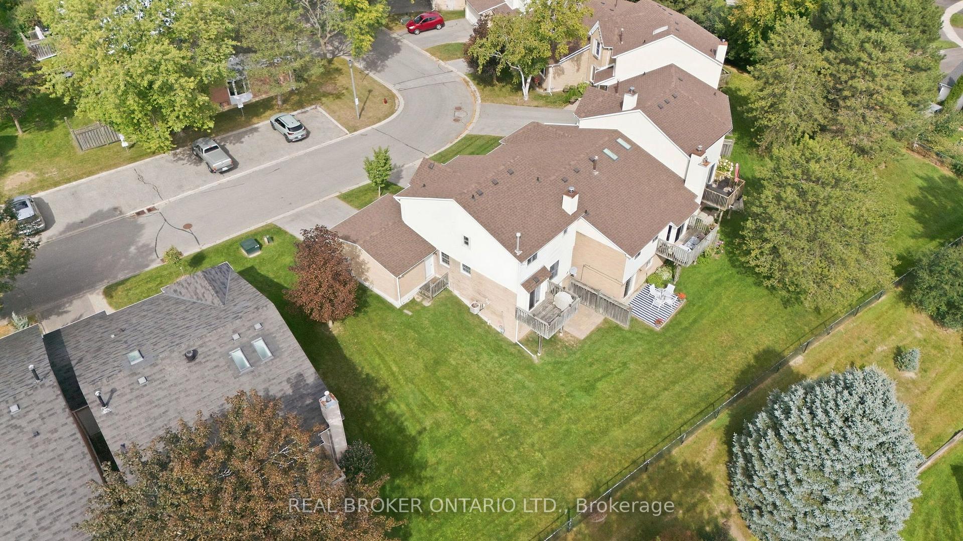 Photo 38 of Unit 21, 21 Adams Court, Uxbridge — HOMEH