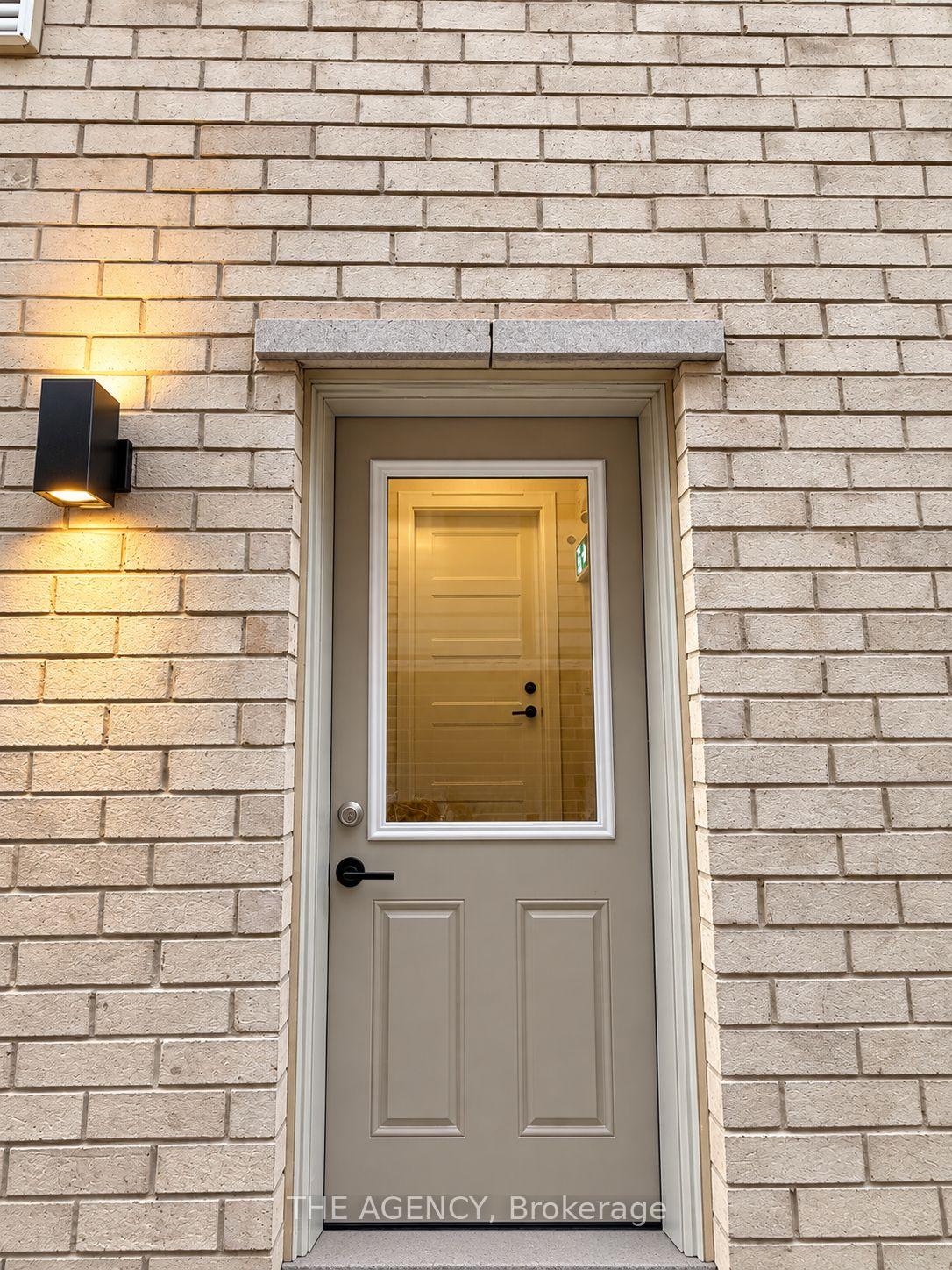 Photo 3 of 1250 Stirling Todd Terrace, Milton, Bowes — HOMEH